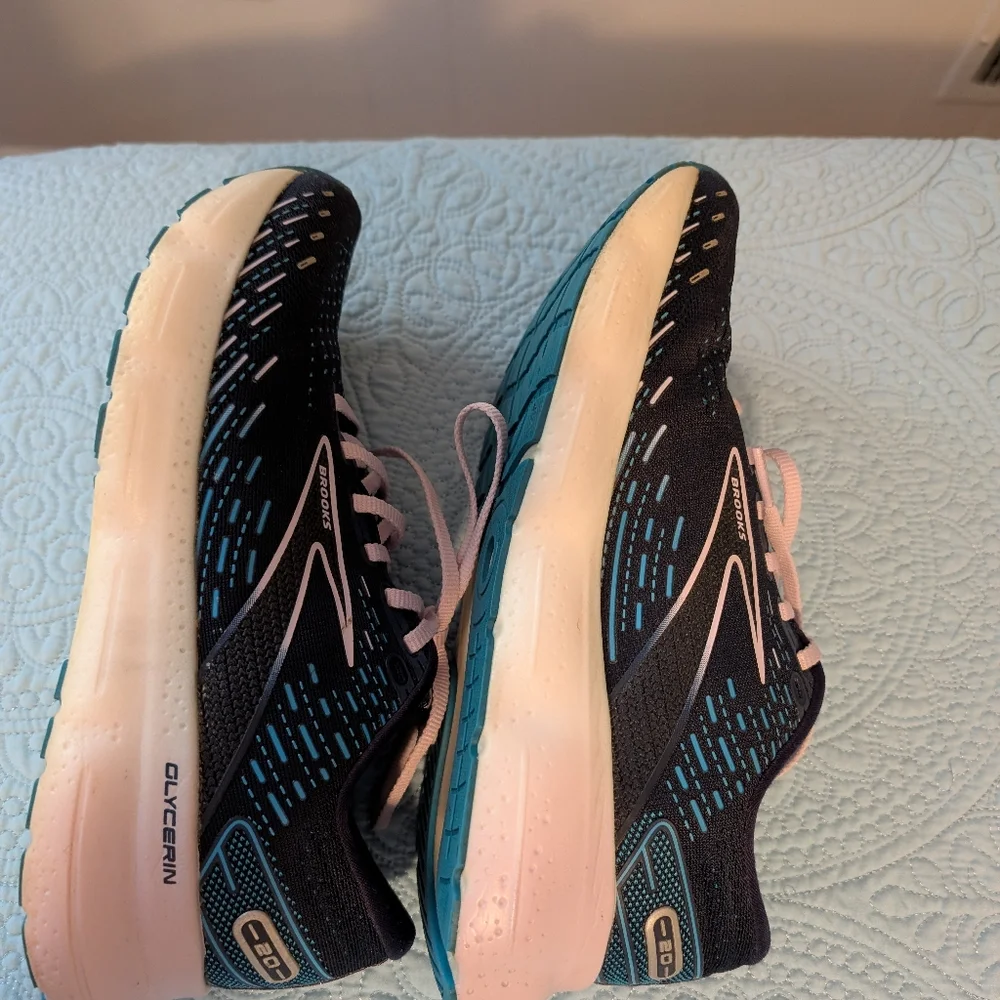 Brooks Women's Navy and White Glycerin 20 Walking/Running Shoes - Picture 2 of 5